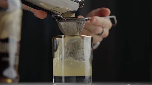3 EASY WHISKEY COCKTAIL RECIPES