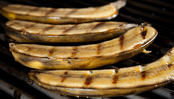 Grilled bananas (with whisky, of course)