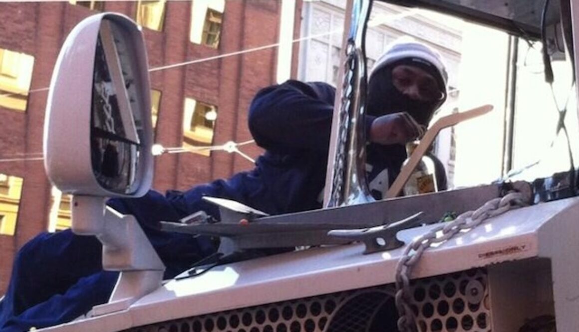 Marshawn-Lynch_fireball