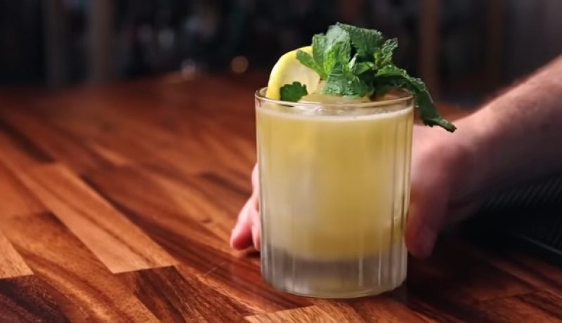 Dont pass on the Whiskey Smash - Make this cocktail for spring(0)