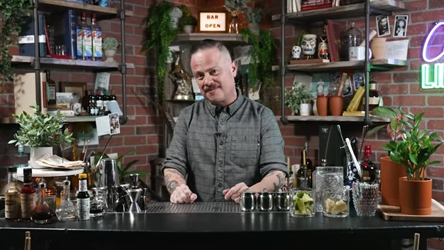 Essential Irish Whiskey Cocktails Cocktail Limelight(0)