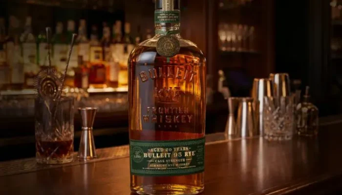 Bulleit-20-Year-Old-Straight-Rye